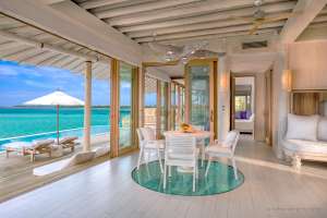 SJR_1BR_water retreat_living room_v100_v2_IMG_1439_by Sandro Bruecklmeier Kopie 2