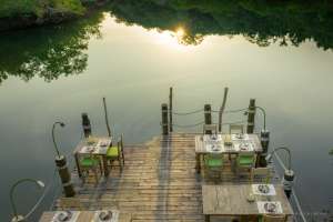 Soneva-Kiri_Benz_by-Sandro-Bruecklmeier_DJI_0067 Kopie