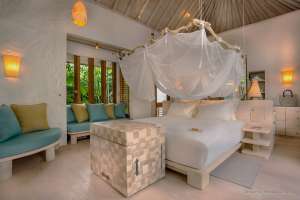 SJR_2BR_Crusoe Residence_V52_master bedroom_by Sandro Bruecklmeier_IMG_4219 Kopie