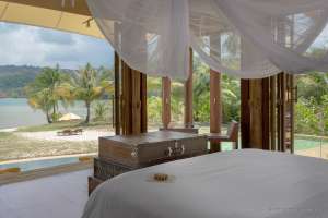 Soneva-Kiri_Villa-06_by-Sandro-Bruecklmeier_8A2A0256-H Kopie