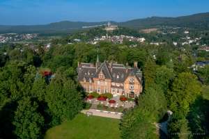 Falkenstein Grand, Autograph Collection