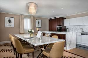 zrhwf_presidental suite_dining_IMG_1414 Kopie