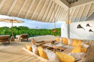 Soneva Secret_sunken table_IMG_9028_by Sandro Bruecklmeier